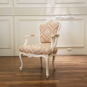 CHEVENAT salon chair CH037