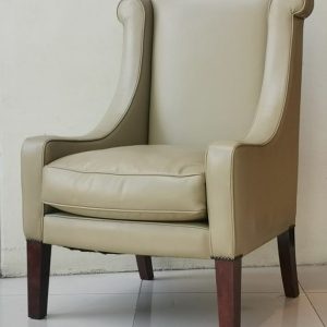 The Classic Easy Chair CH-LC2