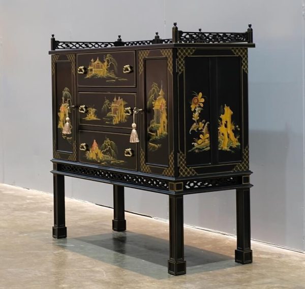 Chinoiserie Chest CB 265