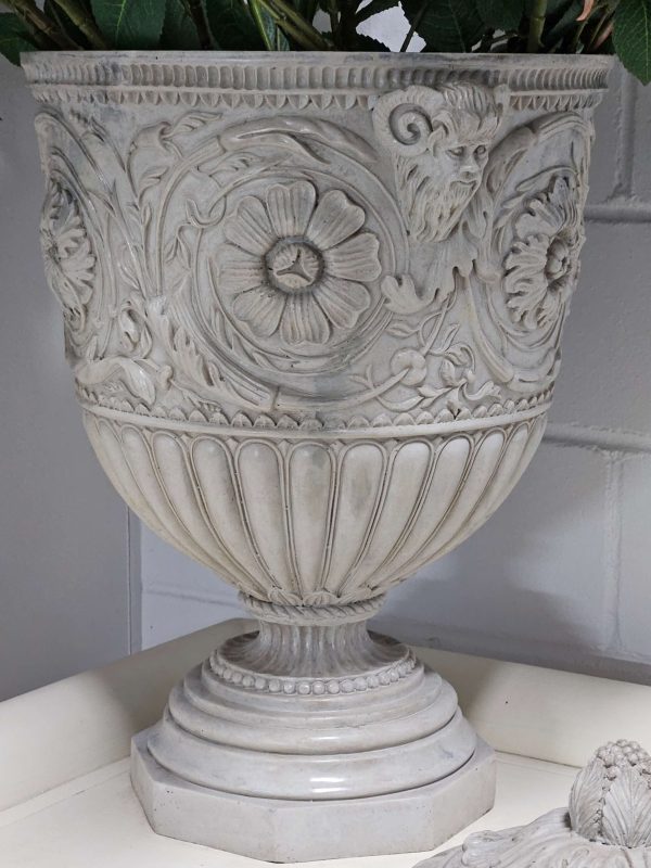 Large Decorative Urn MI 039