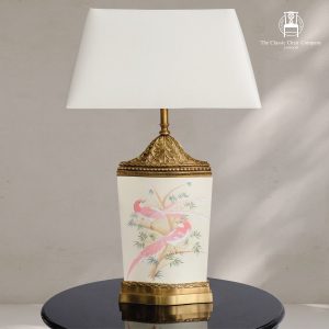 Table lamp