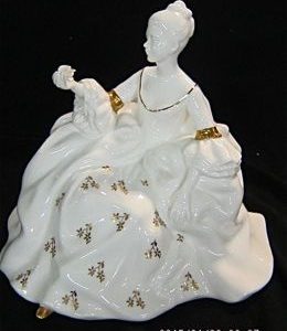 DOULTON & Co "ANTOINETTE"