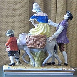 VOLKSTEDT figurine group F24