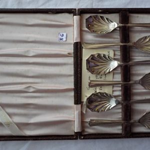 GROSVENOR shell spoons