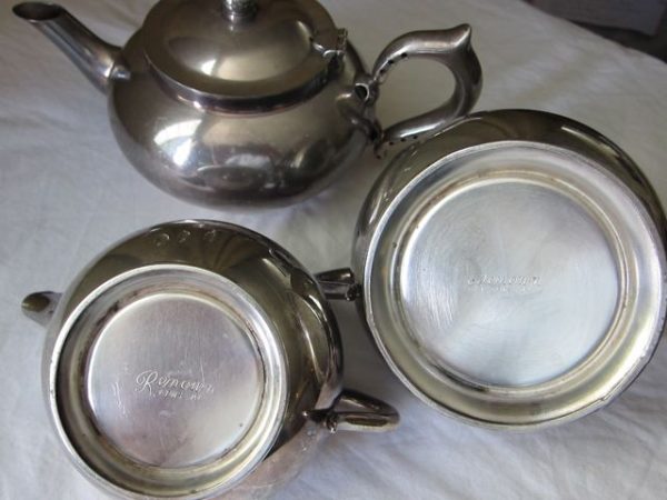 ROBUR "PERFECT" tea set