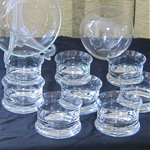 Glass table accessories selection