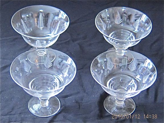 CRYSTAL ICE CREAM COUPES