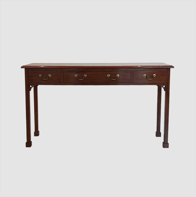 Console table Classic Chair